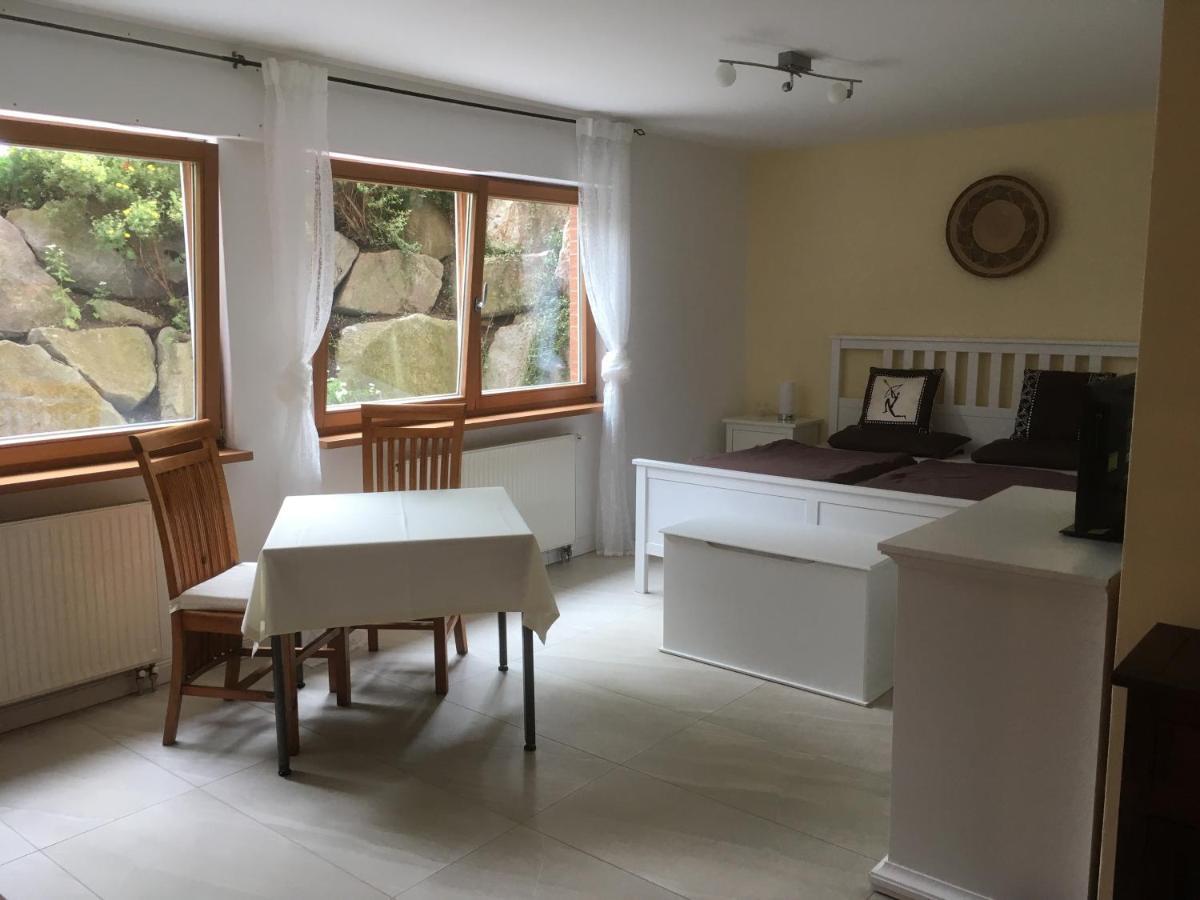Freundliches Studio Bei Boeblingen Altdorf  Esterno foto